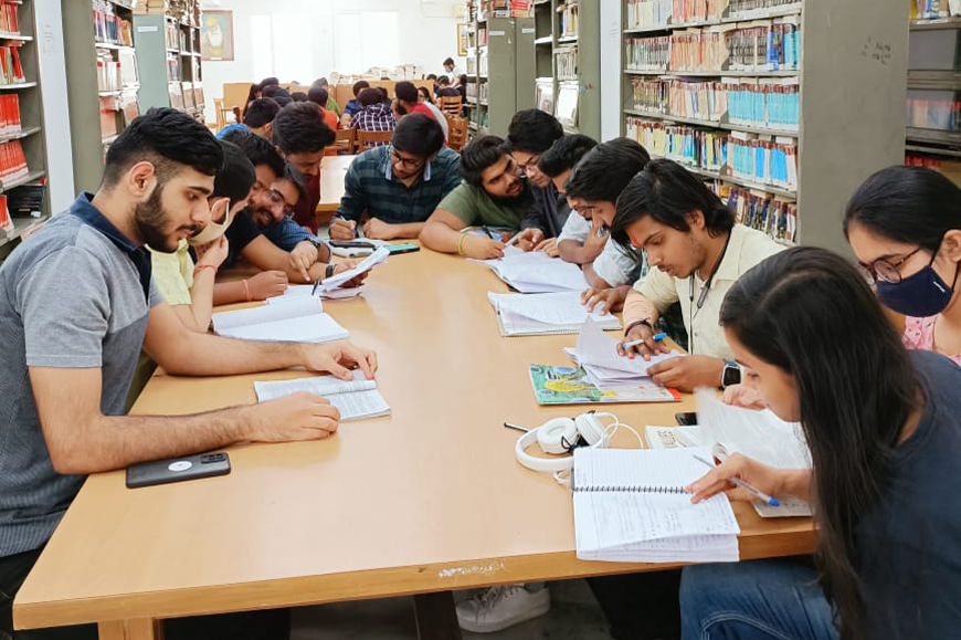 Tips to Crack JEE Mains and Secure Admission in IPU